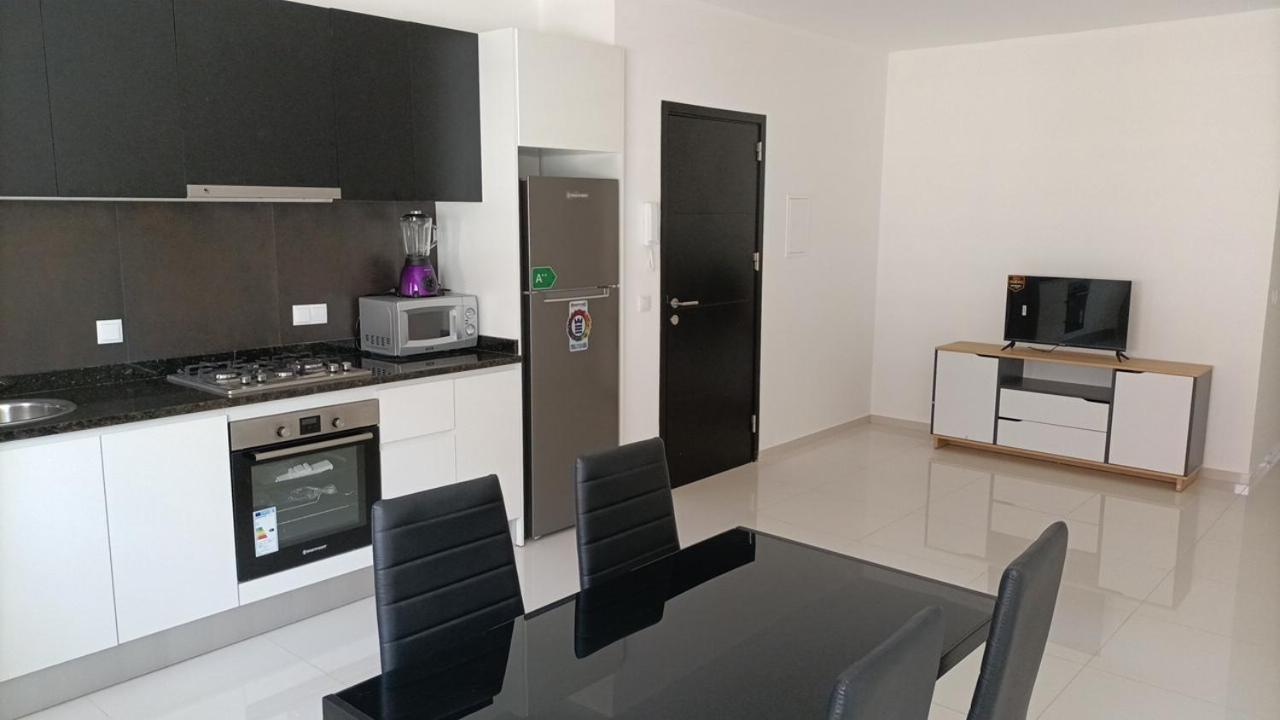 T2 Da Marilia Fonte Frances Apartment มินเดโล ภายนอก รูปภาพ